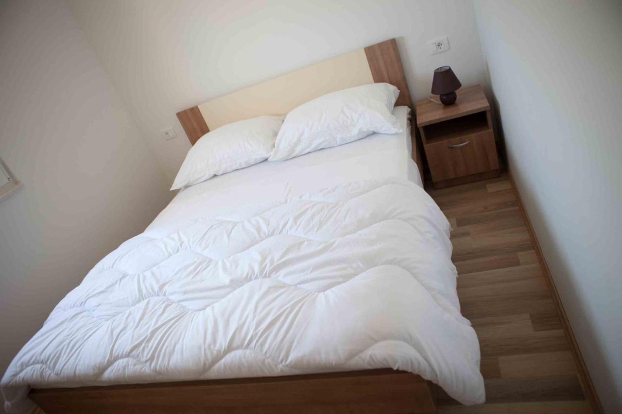 Apartments By The Sea Cove Ostricka Luka, Rogoznica - 13709 Esterno foto